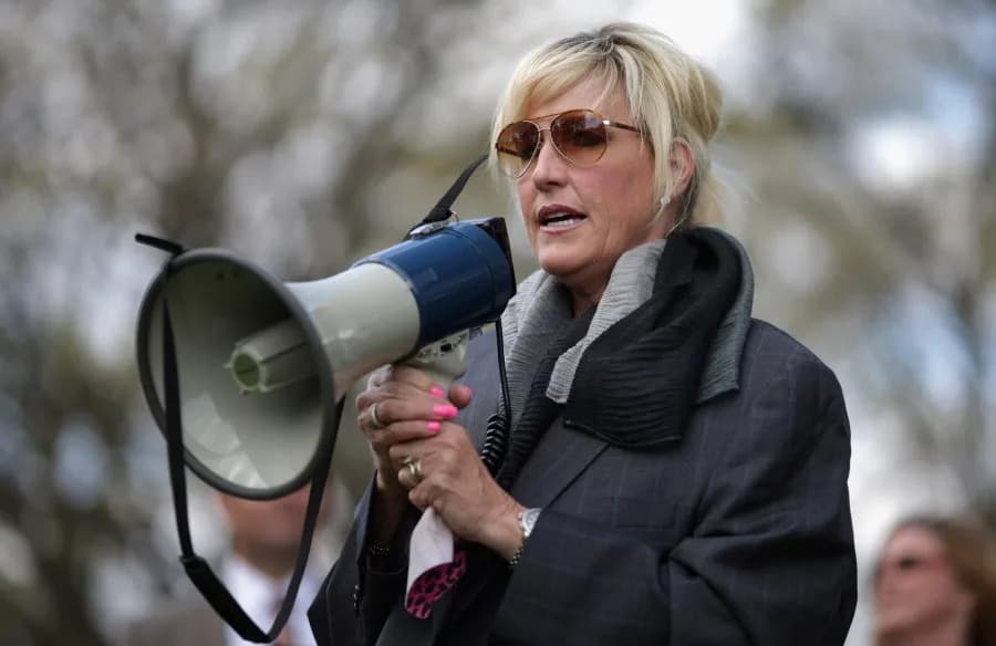 Erin Brockovich Sounds Alarm Over Rapid AI Data-Center Rezoning — Communities Urged To Act