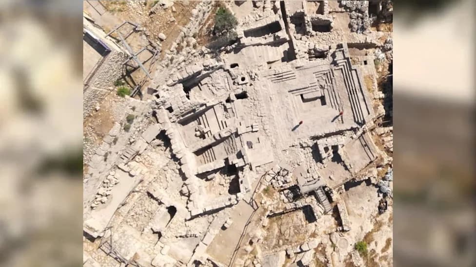Massive Second Temple–Era Mikva Complex Unearthed at Ophel Sheds Light on Pilgrim Purification