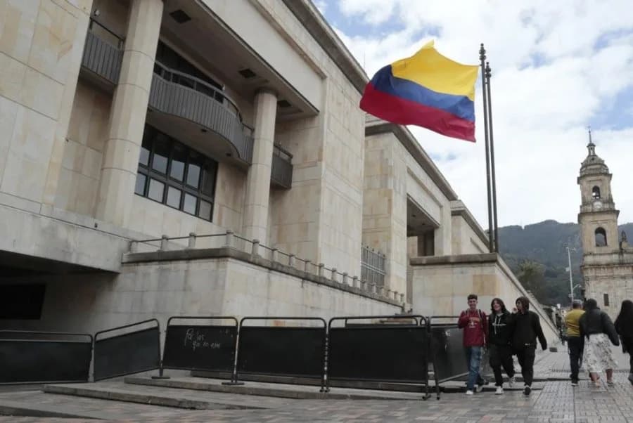 U.S. Issues Alert After 72‑Hour Armed Shutdown Imposed by 'Los Pachencas' in Santa Marta
