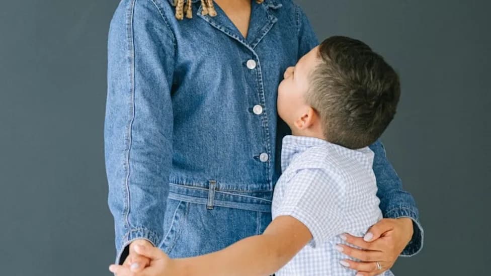 Mother Arrested After Secretly Recording Non-Verbal Son’s School Over Alleged Abuse