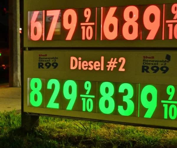 Energy Secretary Urges Refiners to Curb Diesel Exports to Ease Surging Prices Ahead of Midterms