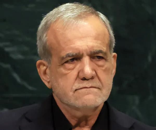 Pezeshkian Insists Iran’s New Supreme Leader Is “Completely” Healthy and Still Directing Government