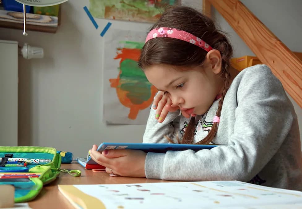Could Blink Rate Reveal Early Brain Development in Children?
