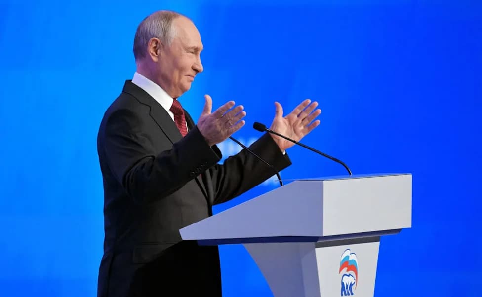 Putin Says Peace Proposals Will Be 'Carefully Considered' as He Casts Doubt on Restarting Ukraine Talks