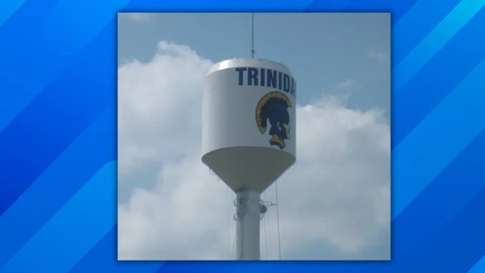 After a Facebook Post and Water Complaints, Trinidad, Texas, Faces Shutdown of Its Police Department