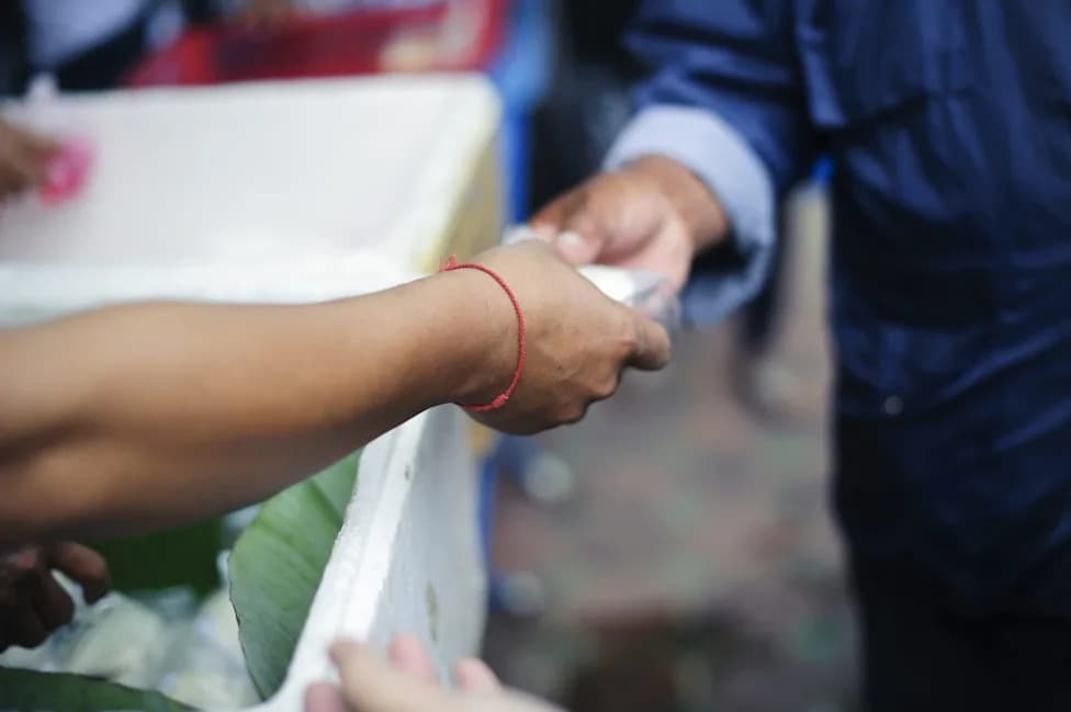 Researchers Warn U.S. Nonprofits Are in Crisis — Foundations’ Response Falls Short