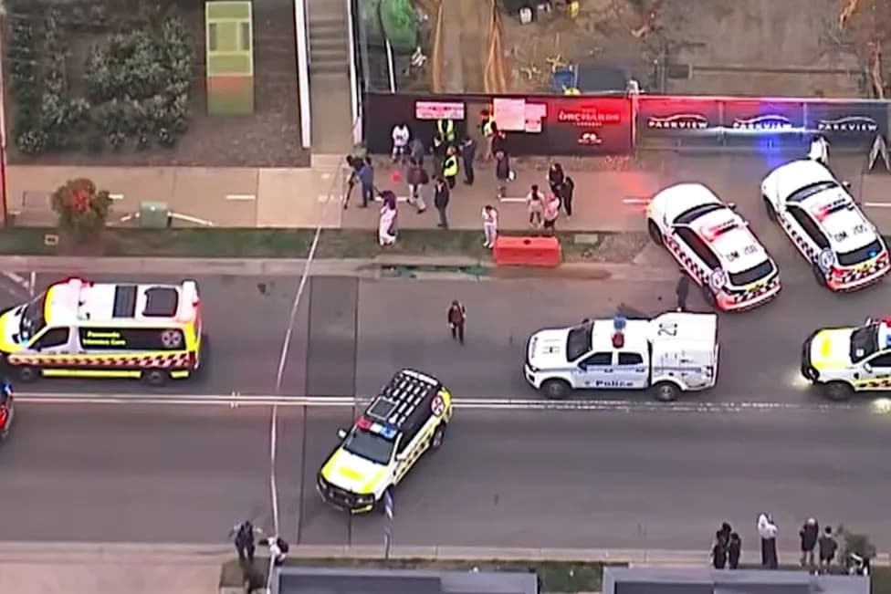 11-Year-Old Dies After Being Shot in Sydney Apartment; Three 18-Year-Olds Arrested, One Charged