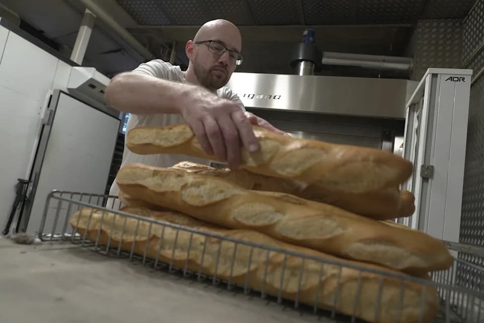 Crunch Time for French Bakers: Soaring Heating-Oil Prices Bite Into Baguette Business