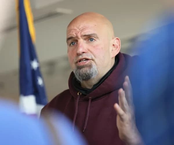 Fetterman Pushes Back on Party‑Switch Talk, Won’t Say How He’d Use a Potential 51st Senate Vote