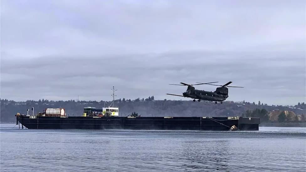 First for U.S. Army: MH-47G Chinook Completes At‑Sea Refuel From Autonomous Barge