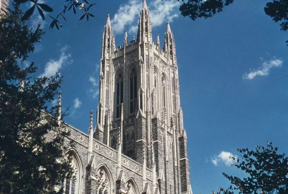 Five College Developments Families Should Read This Week — Early FAFSA, Tuition Cuts, Rankings Shake-Up, Speech and Safety Concerns