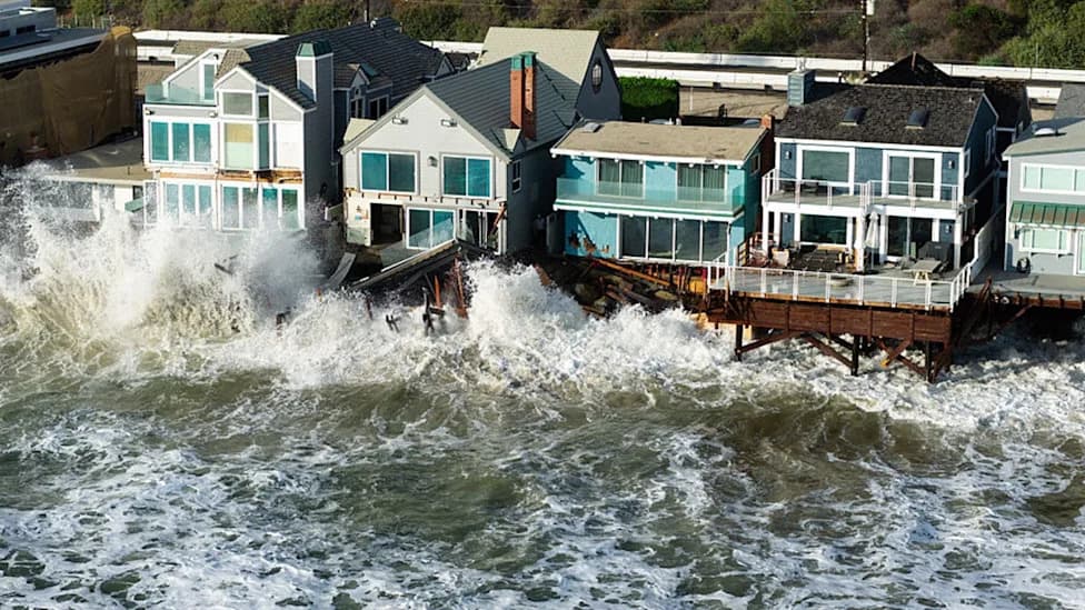 What Is a Kelvin Wave? How an Underwater Pulse Can Raise Sea Levels During El Niño
