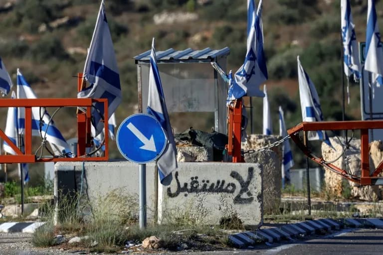 More Than 100 Settlers Attack Jalud, Injuring Israeli Officers; Rare Government Rebuke