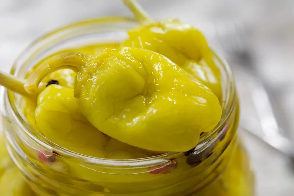 Mezzetta Recalls 32‑Ounce Peperoncini After Viral Video Shows Alleged Mouse in Jar