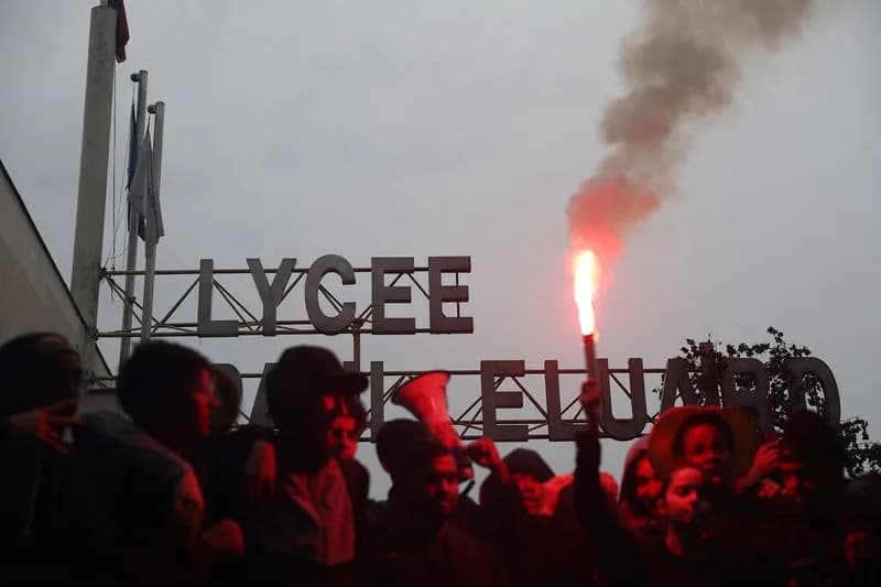 French High School Protests Spread to 356 Schools — Dozens Injured, Hundreds Detained