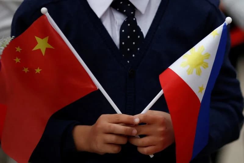 Philippine Coast Guard Deploys Largest Ship and Aircraft to Drive Away Chinese Survey Vessel Near Taiwan