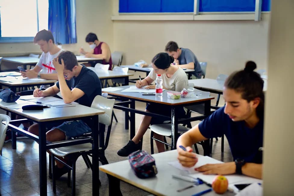 Parents' Jobs Predict Teens' PISA Scores More Than Their Education, Study Finds