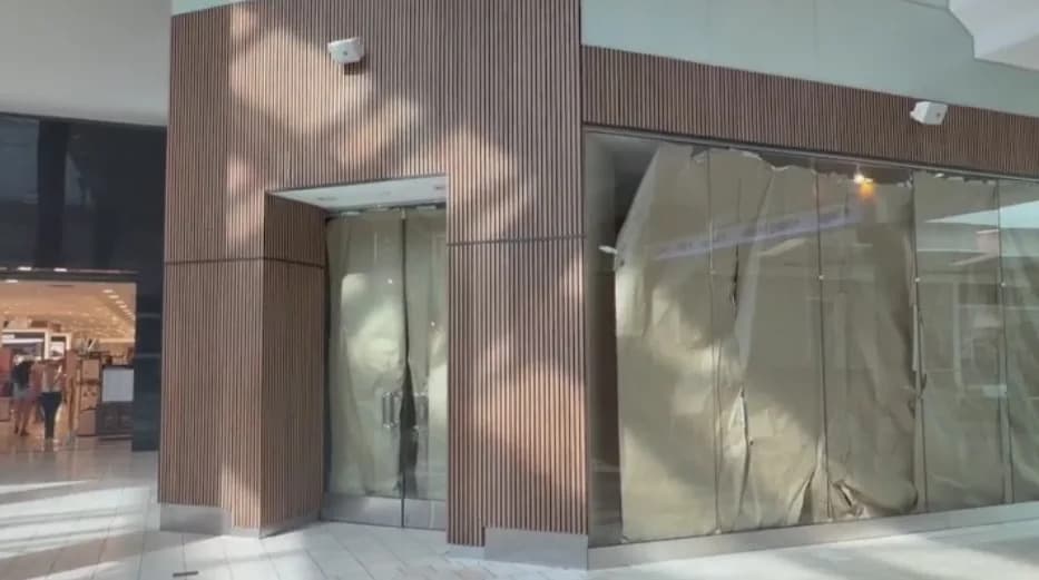 Bee & Co. Shop at Westfield Topanga Closes Amid Allegations of High‑Pressure Sales