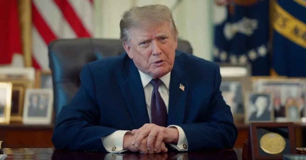 Trump Urges Supporters To “Pretend” He’s On The Ballot, Repeats $5,000 Pledge Tied To GOP 2026 Sweep