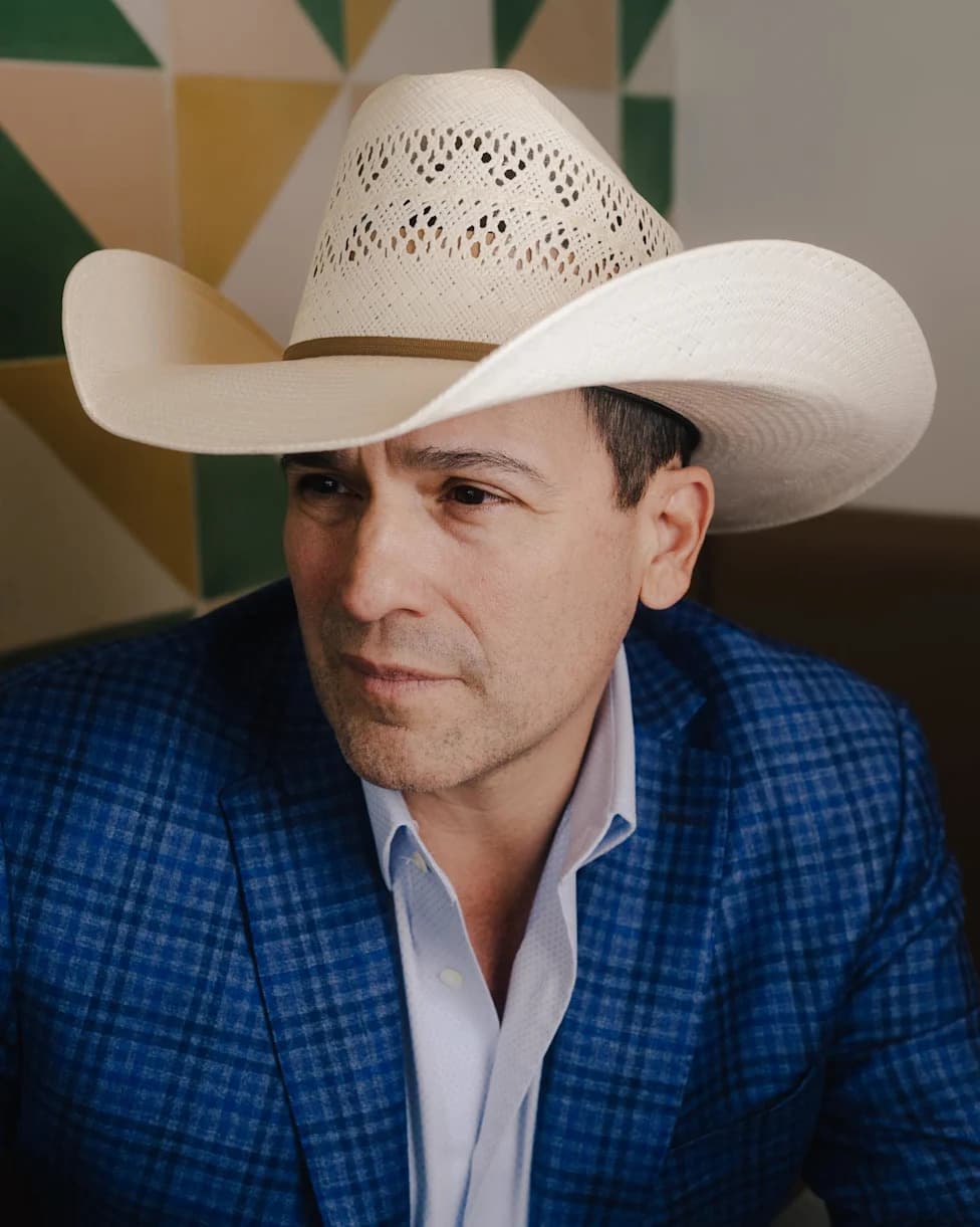 Bobby Pulido’s “Quinceañera Strategy”: A Tejano Star’s Bid To Win Back Latino Trump Voters in Texas’s 15th