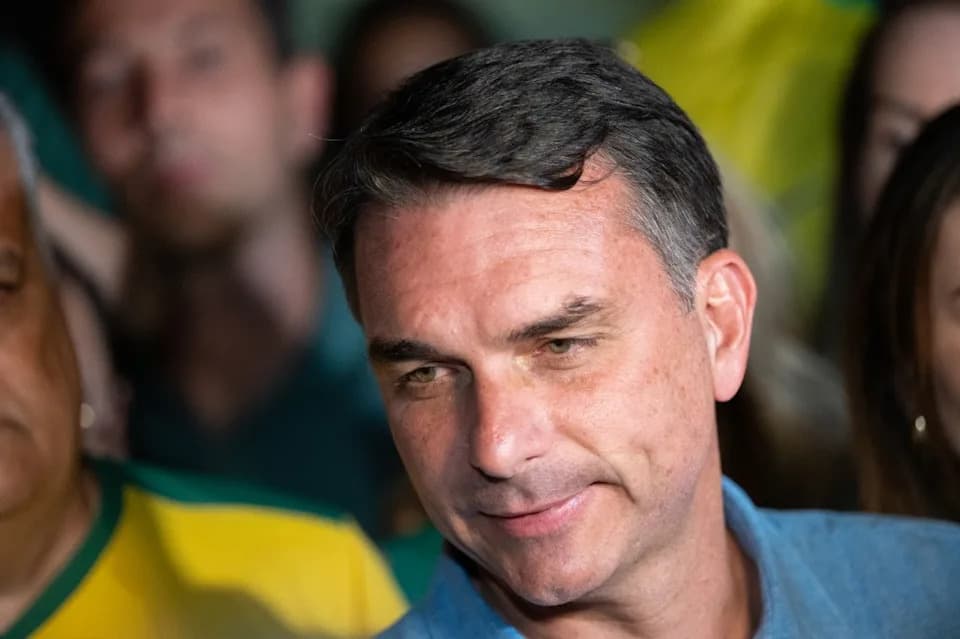 Flávio Bolsonaro’s Comeback Could Provide a ‘Playbook’ for Trump After 2028