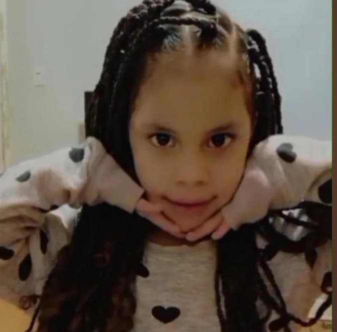 Chicago Woman Charged With First‑Degree Murder After Alleged Fatal Stabbing Of 7‑Year‑Old